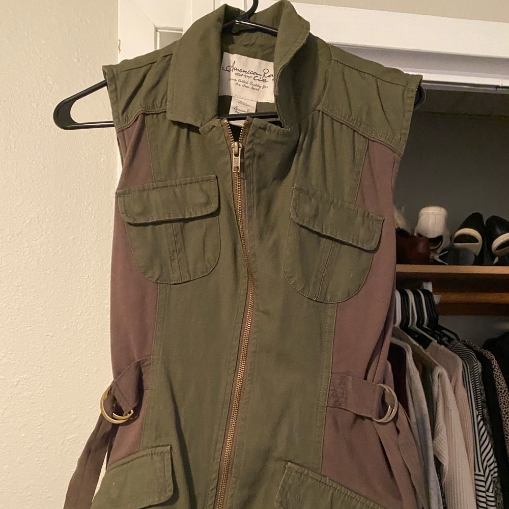 American rag combat style vest